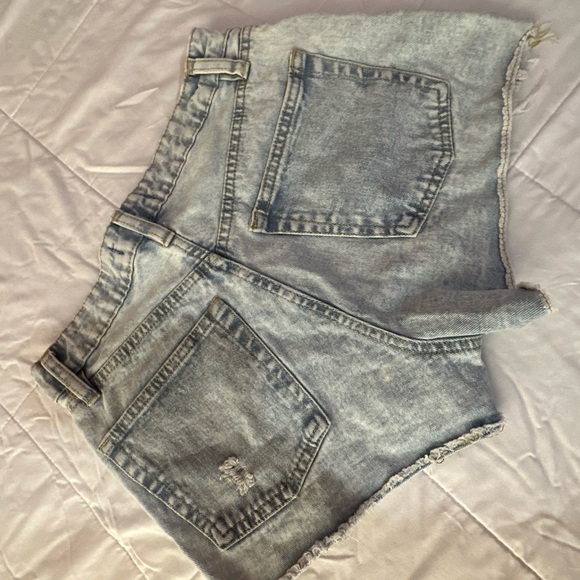 Charlotte Russe Jean shorts - Picture 3 of 4